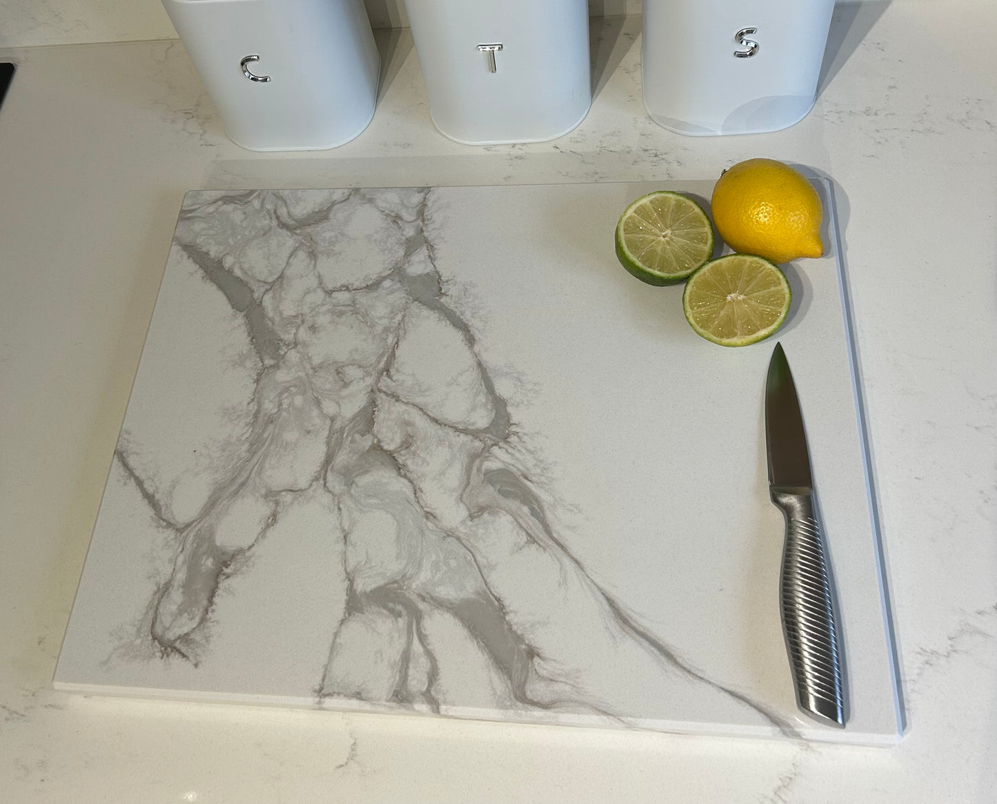 Calacatta Supreme Quartz Stone Chopping Board