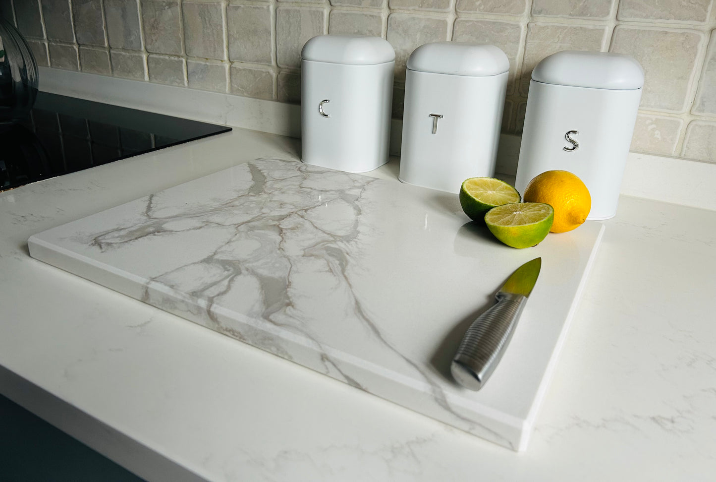 Calacatta Supreme Quartz Stone Chopping Board