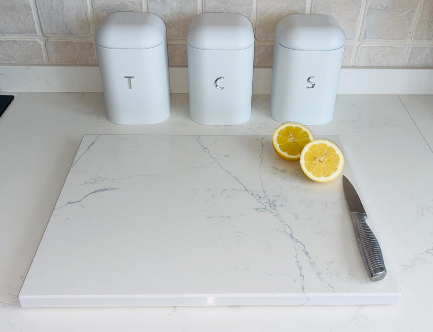 Unique Venatino Quartz Stone Chopping Board