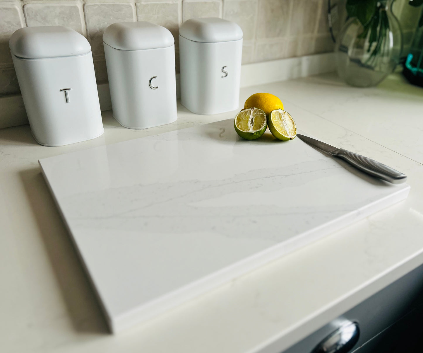 Calacatta Grey Quartz Stone Chopping Board